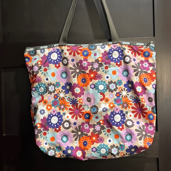 Lesportsac Bags Lesport Sac Tote Poshmark